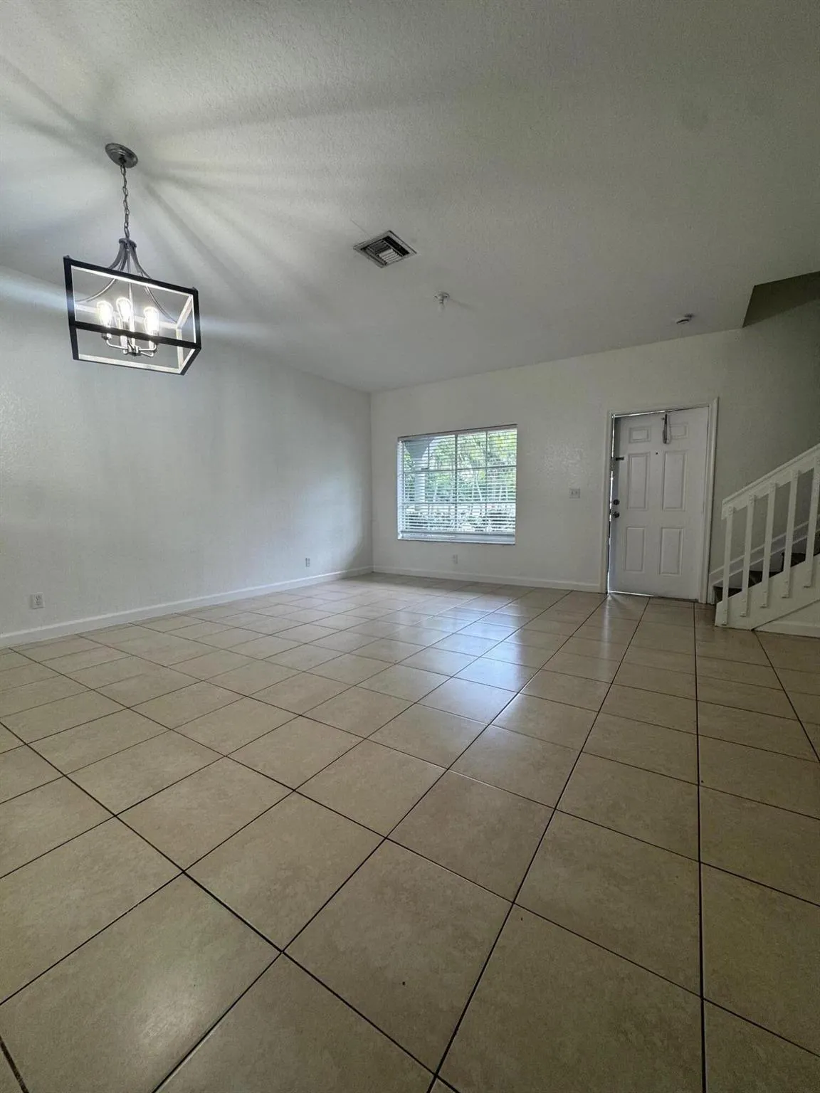 1109 Colonial Palms Way, #1109