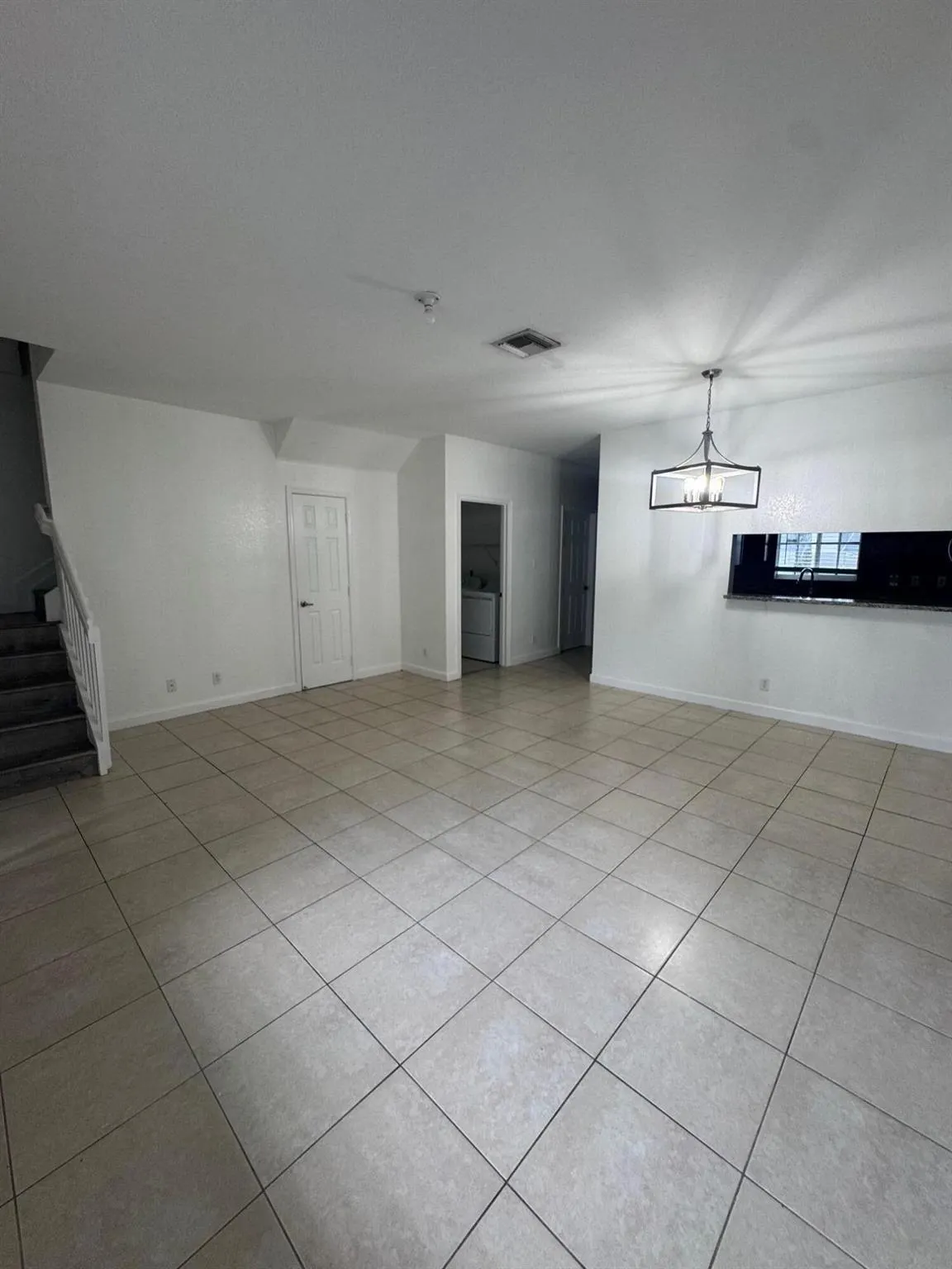 1109 Colonial Palms Way, #1109