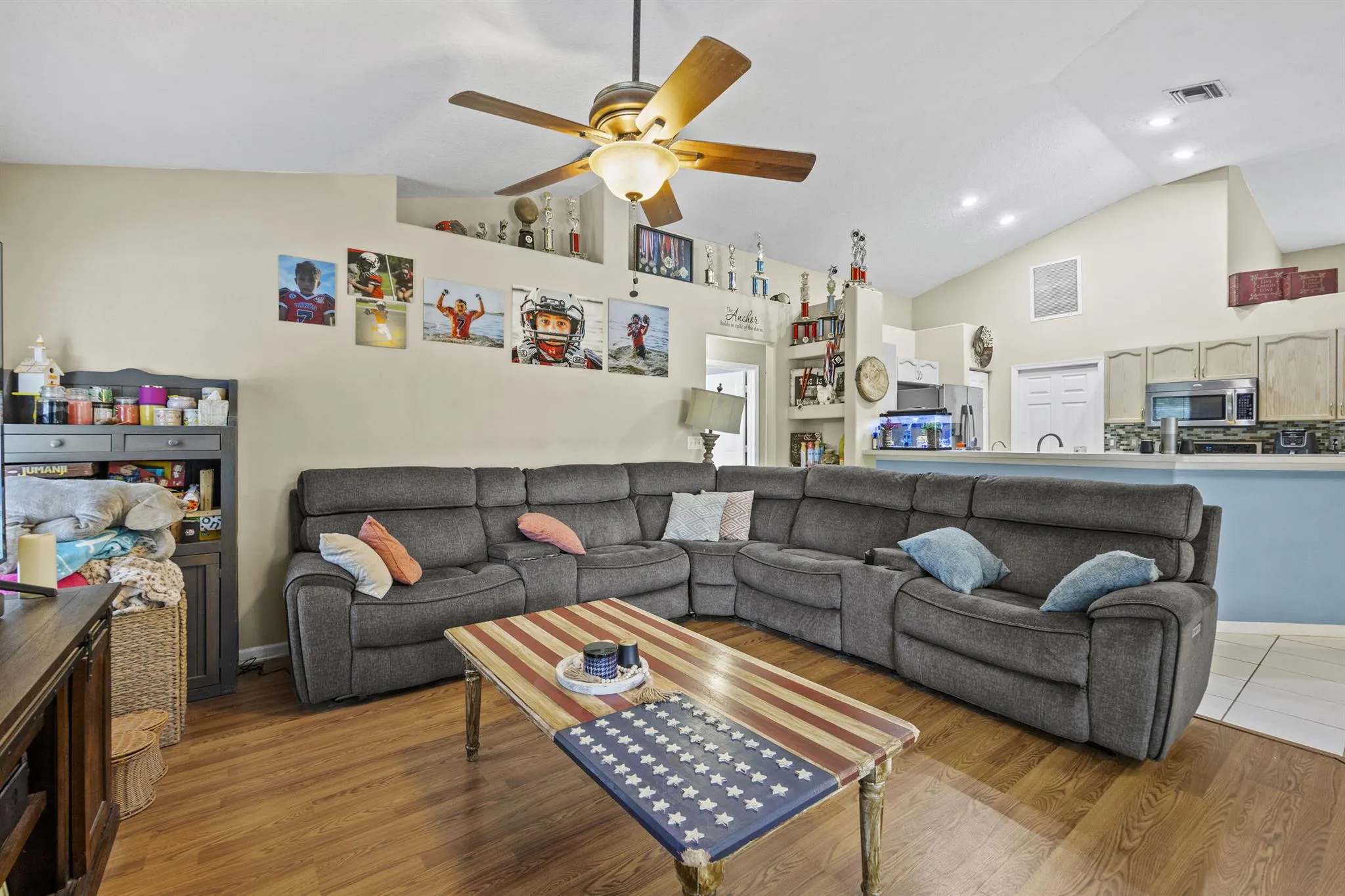 6434 Mandarin Boulevard