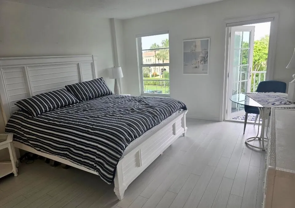 1111 S Ocean Boulevard E, #315