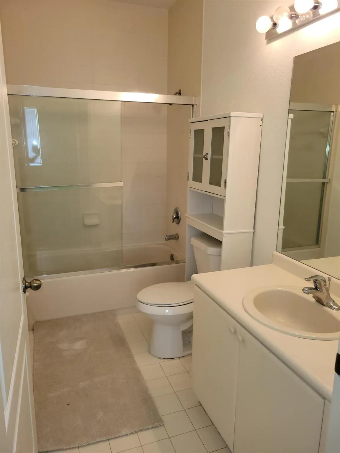 2711 SE 16th Avenue, #102