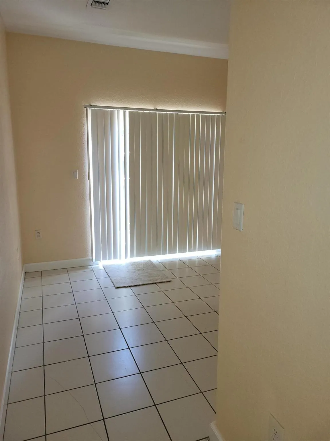 2711 SE 16th Avenue, #102