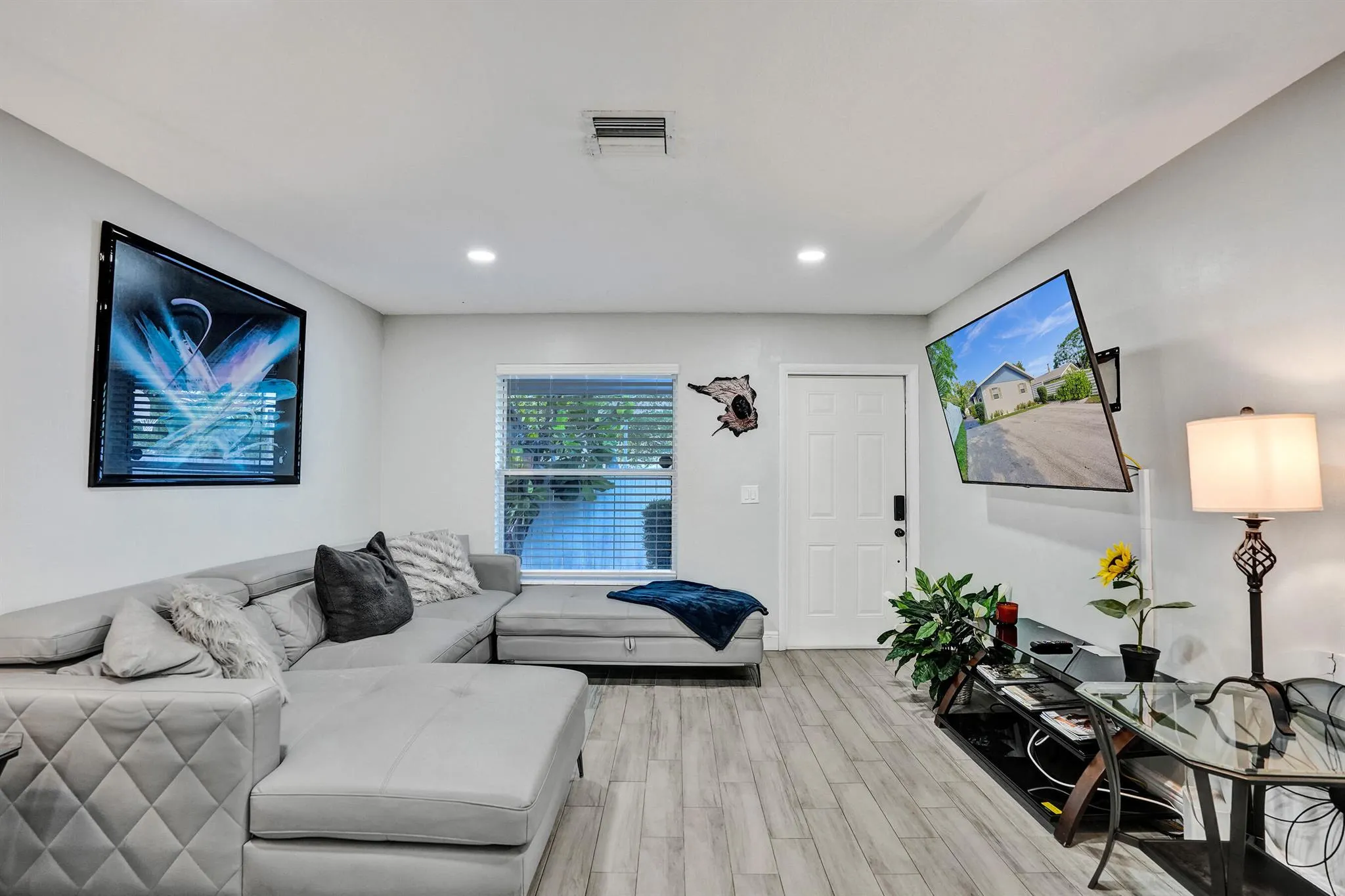 343 SE 4th Avenue