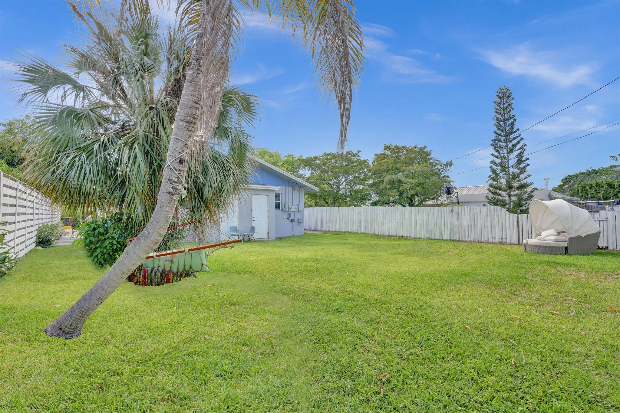343 SE 4th Avenue