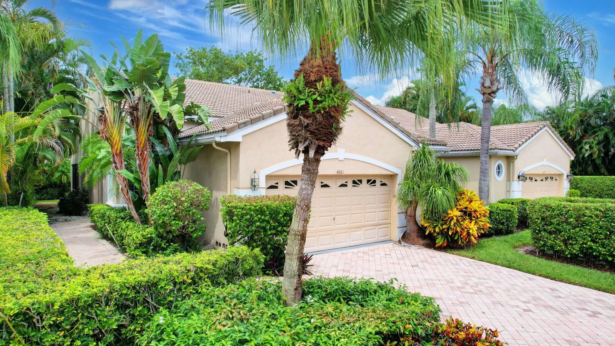 4681 Carlton Golf Drive