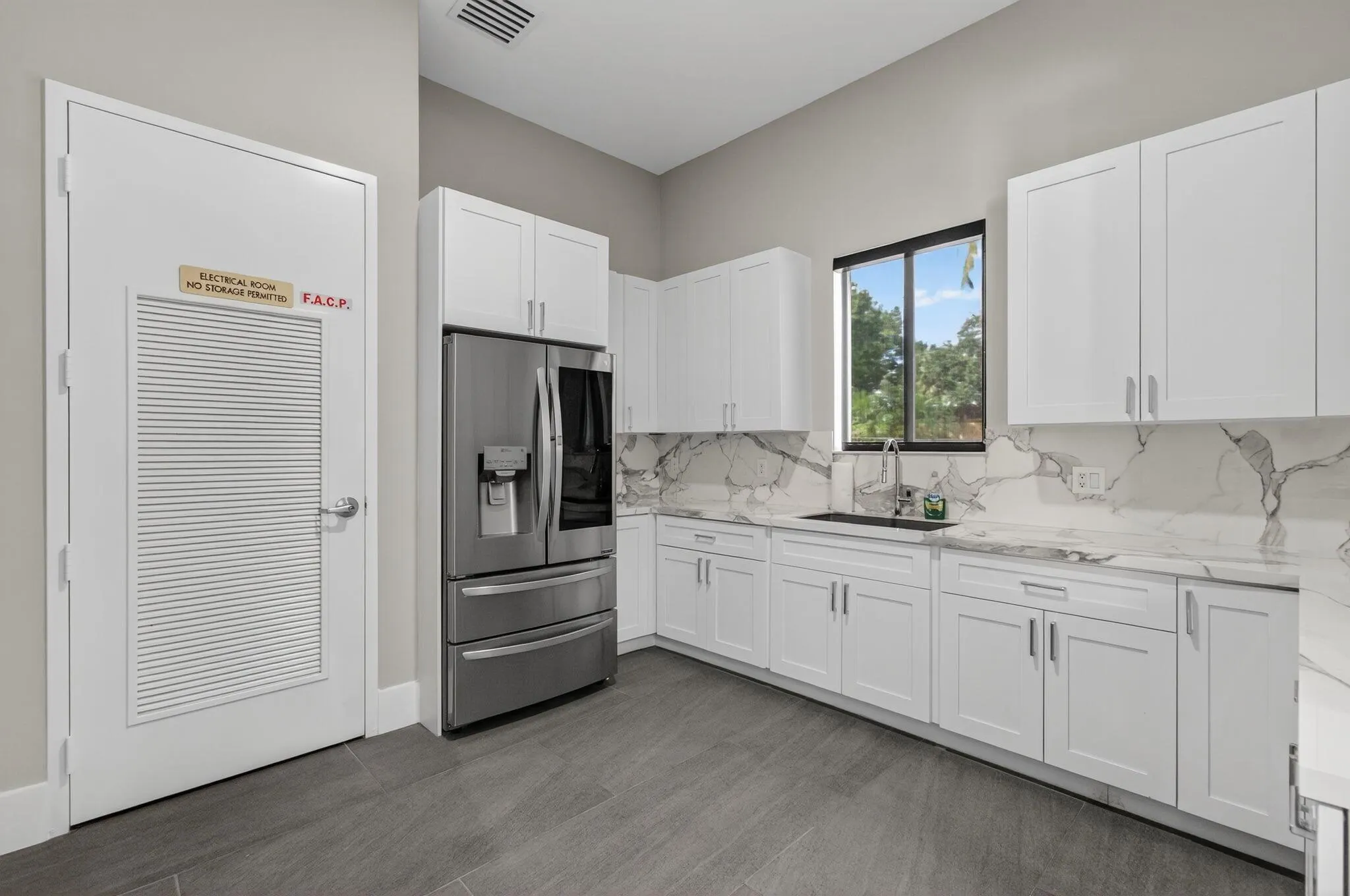 16114 Rosecroft Terrace