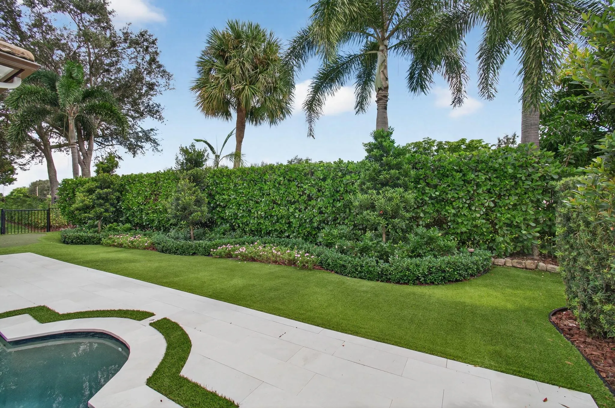 16114 Rosecroft Terrace