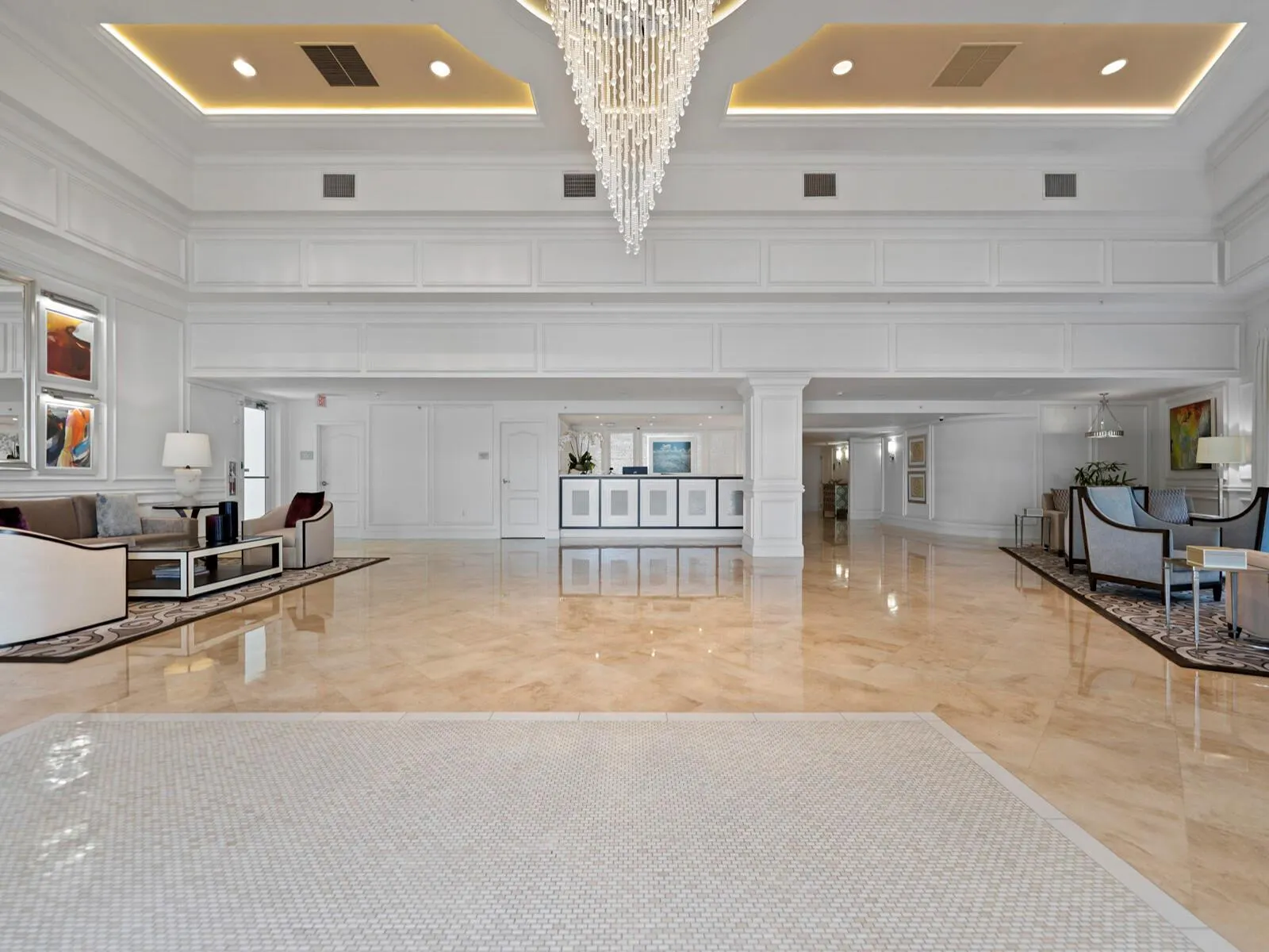 100 S Birch Road, #1604e