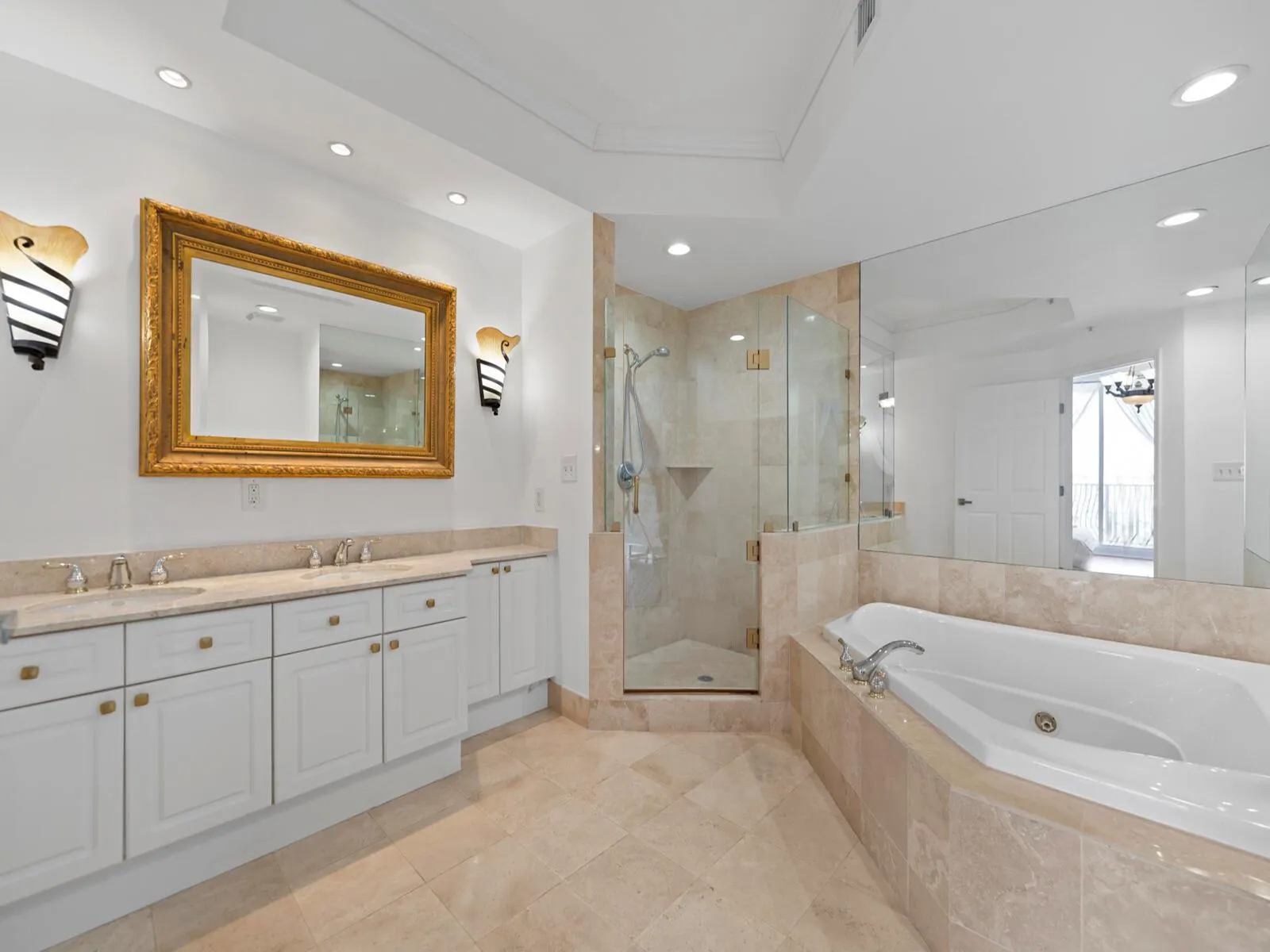 100 S Birch Road, #1604e