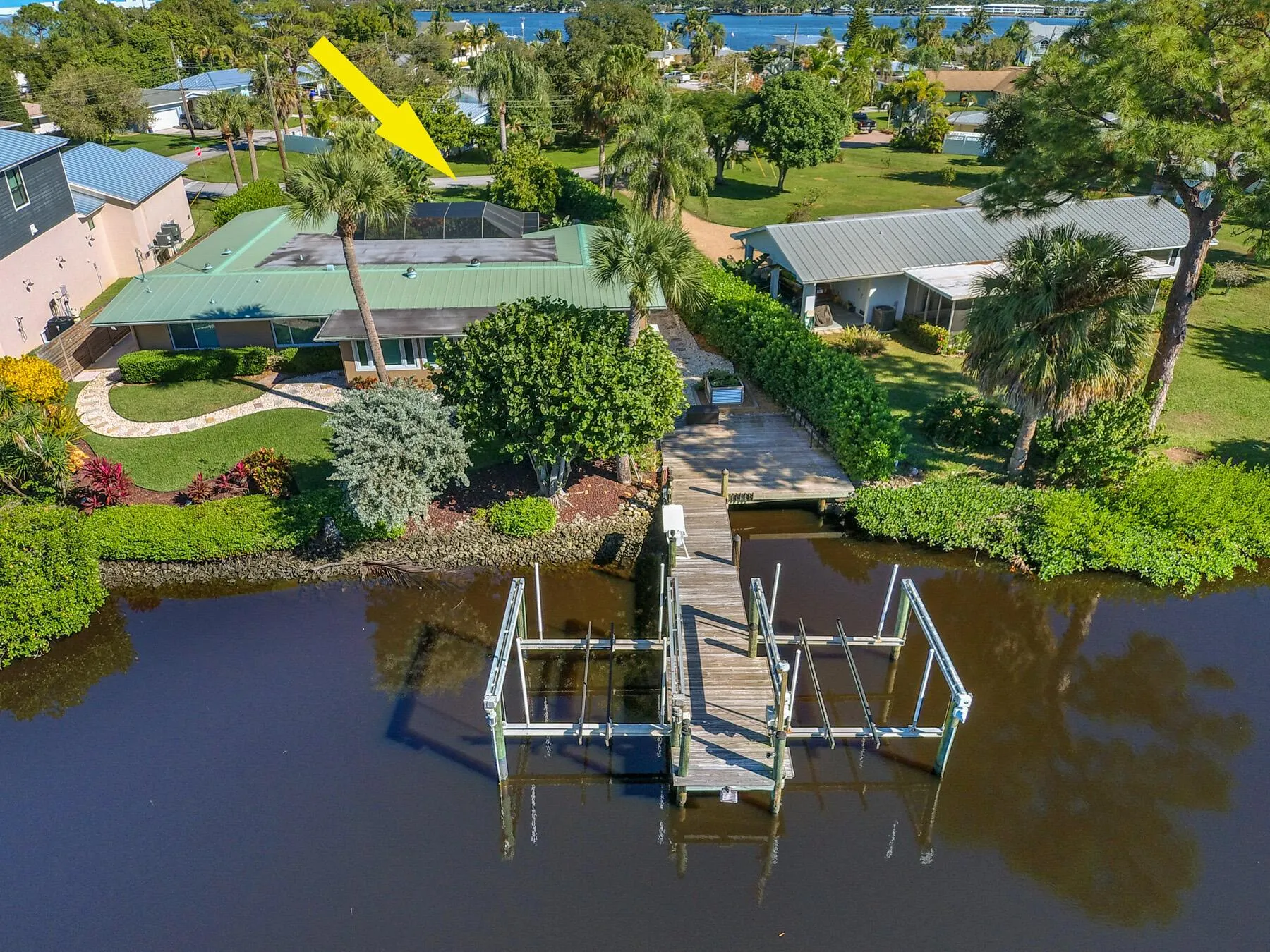 1282 SW Pelican Crescent