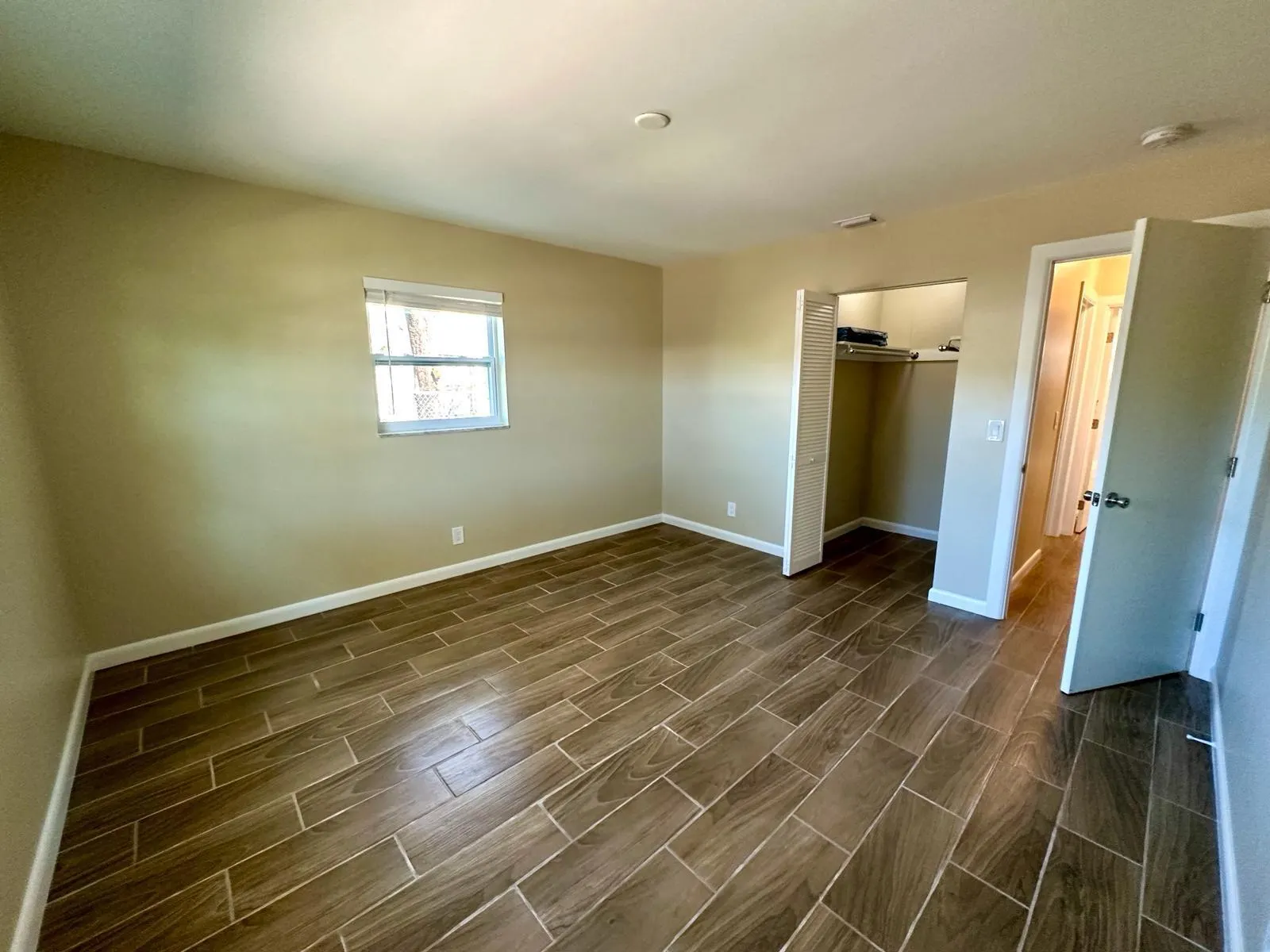 9162 Sunrise Drive