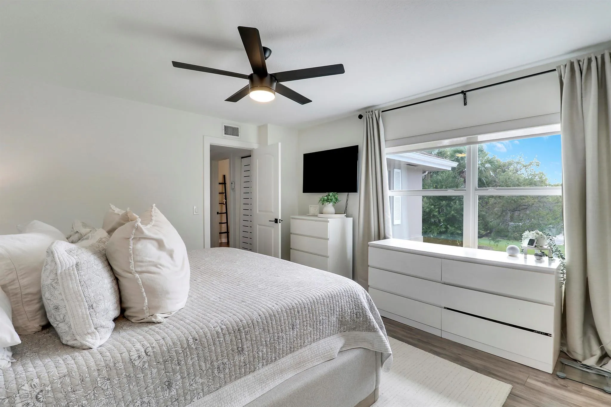 3355 SW Sunset Trace Circle