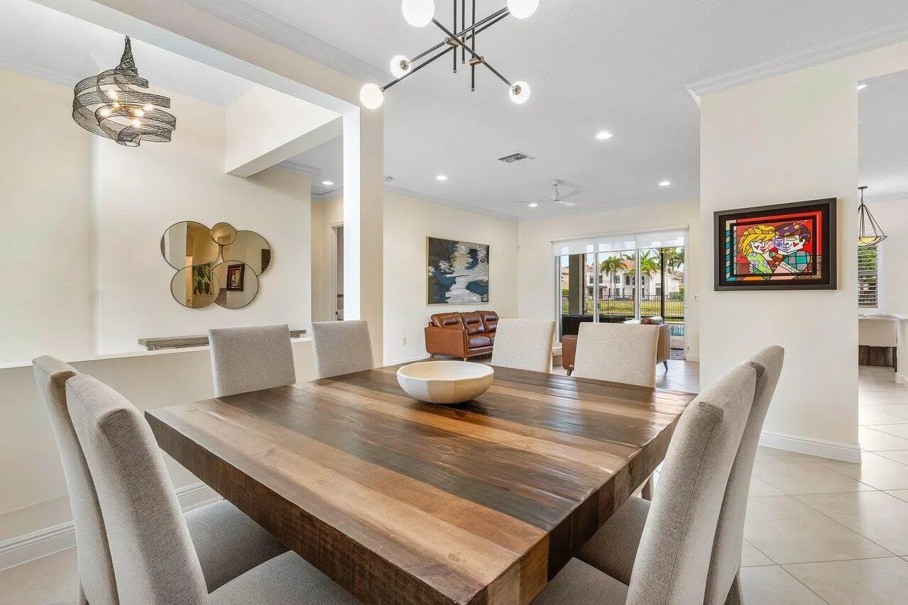 11952 Fox Hill Circle