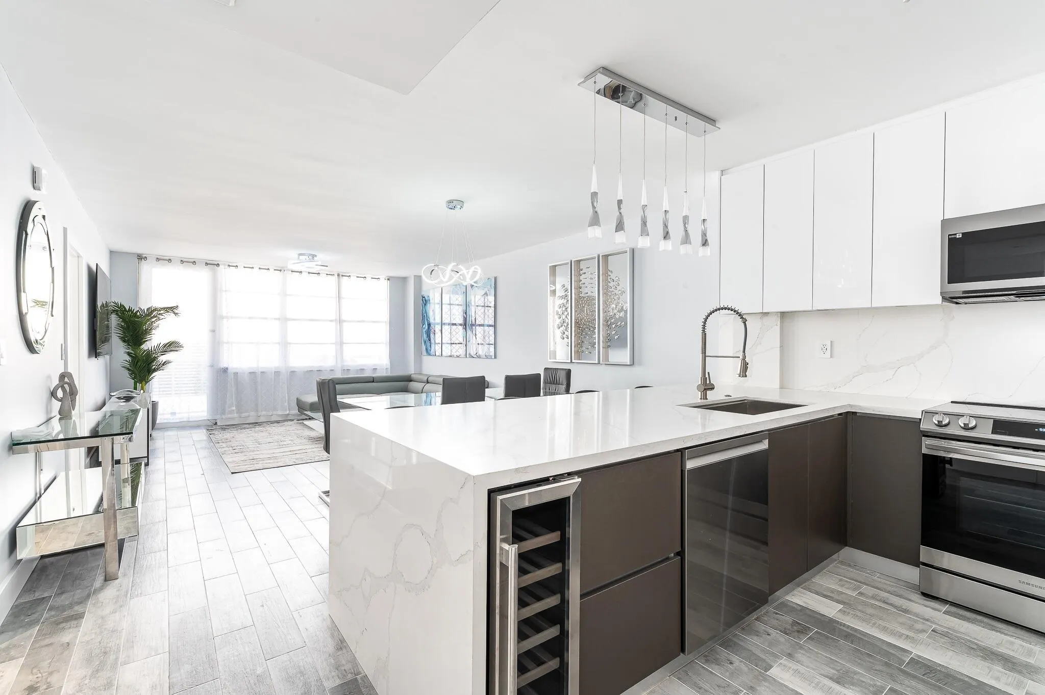 3725 S Ocean Drive, #1203