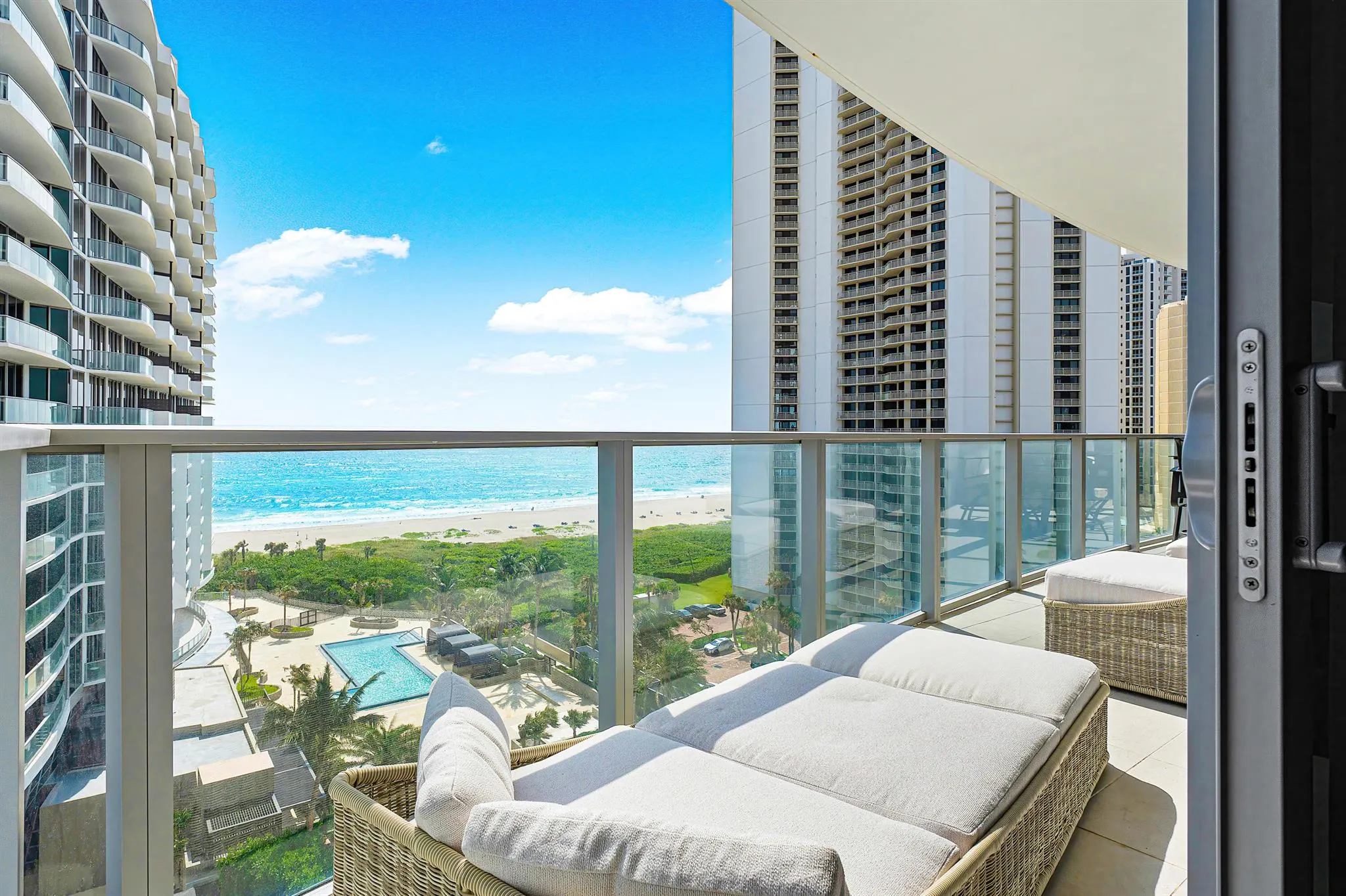 3100 N Ocean Drive, #P-1004