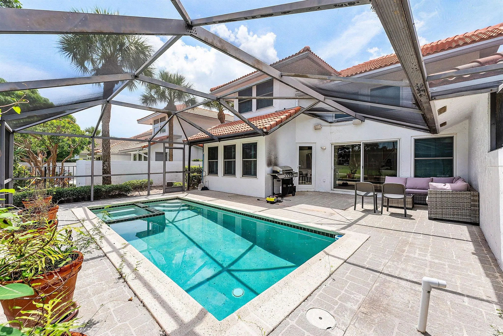 2103 NW 53rd Street