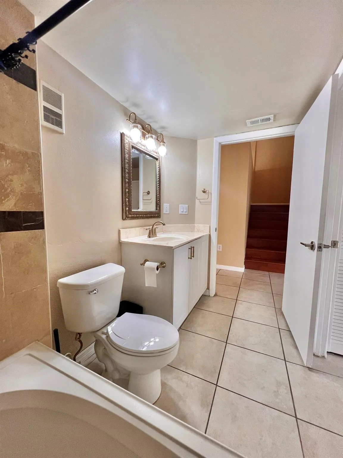 4863 Via Palm Lakes, #805