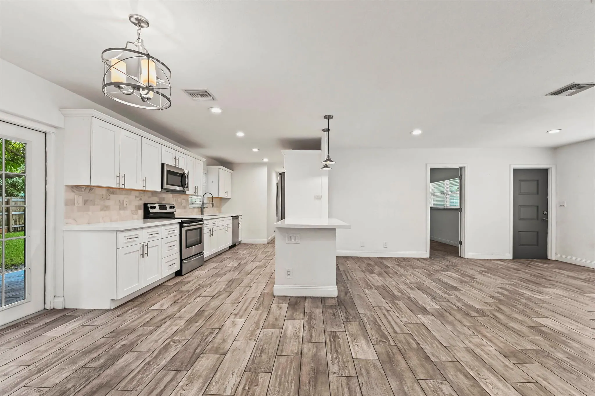 268 NW 12th Street