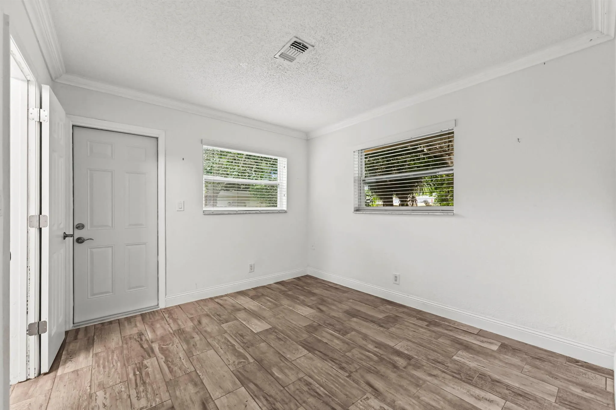 268 NW 12th Street