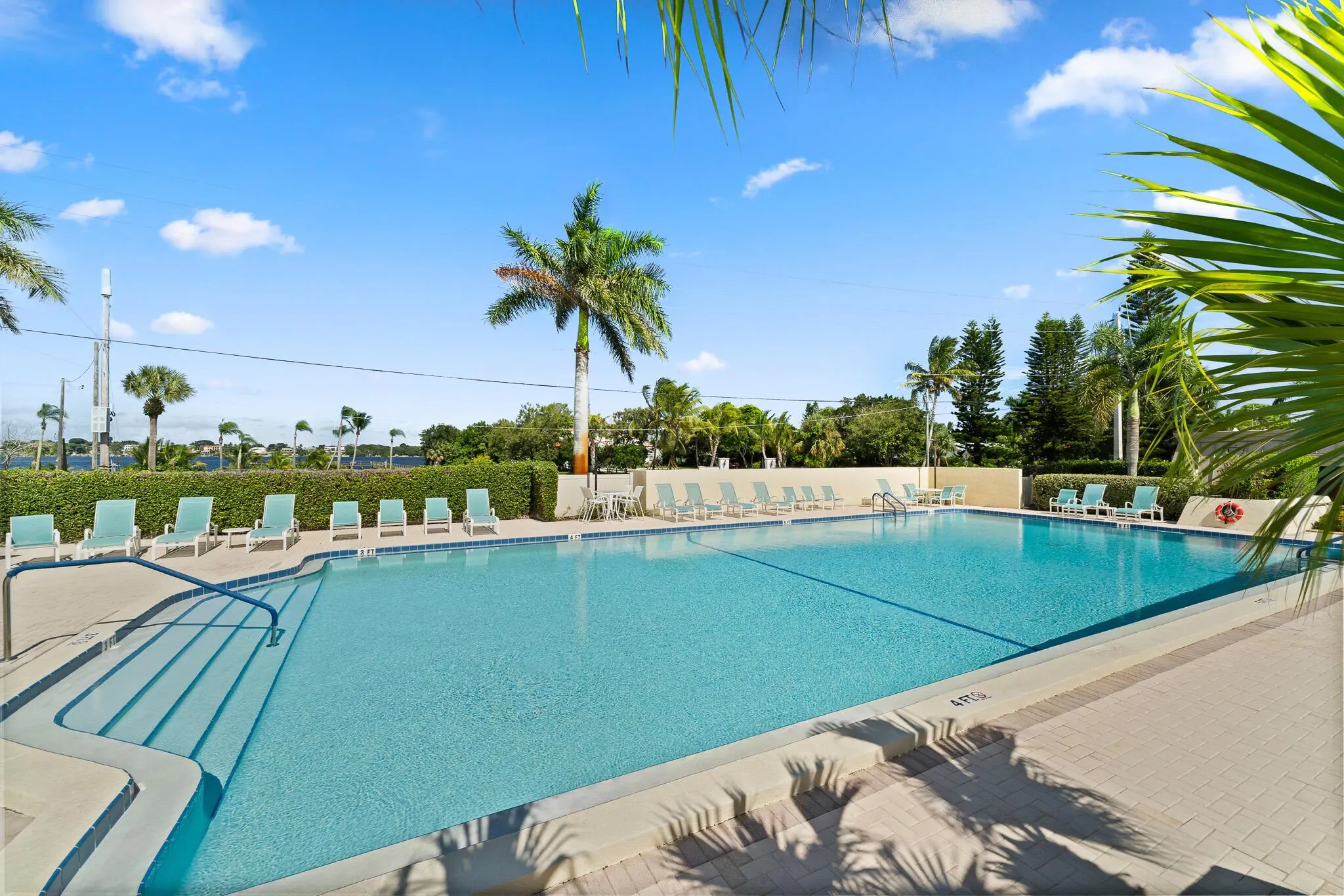 1800 SE Saint Lucie Boulevard, #8-206