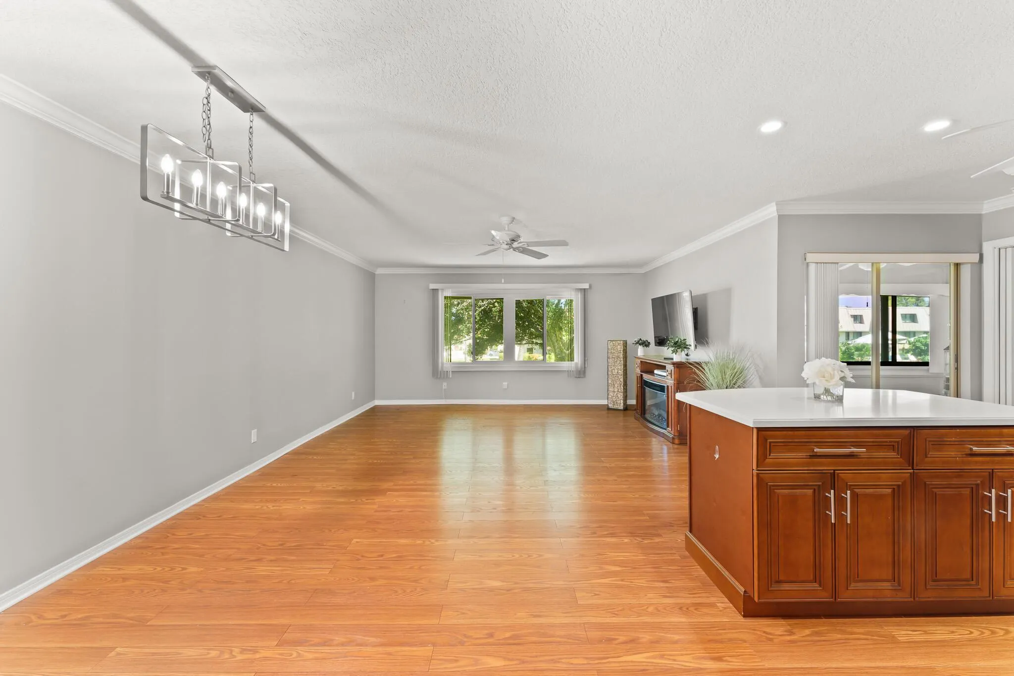 1800 SE Saint Lucie Boulevard, #8-206