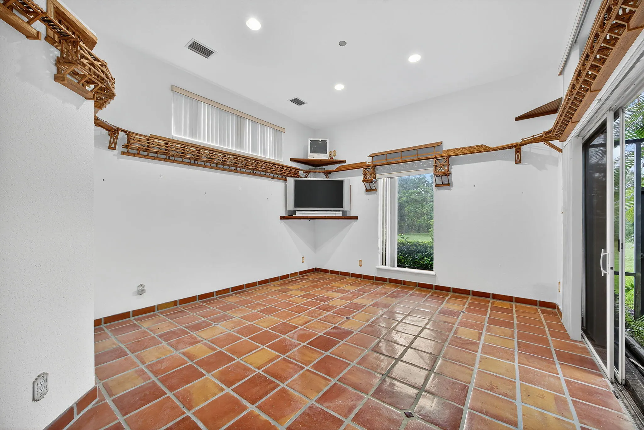 10345 SW 23rd Court
