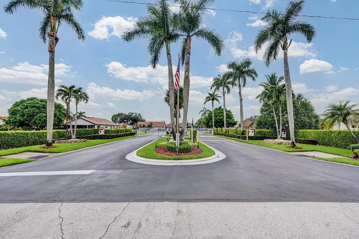 8326 Bonita Isle Drive