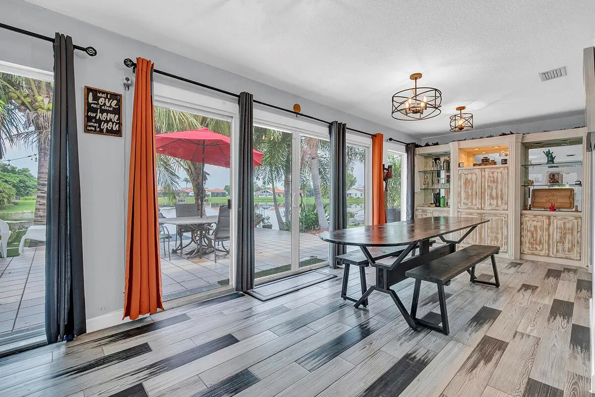 8326 Bonita Isle Drive