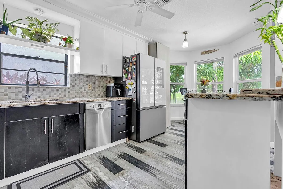 8326 Bonita Isle Drive