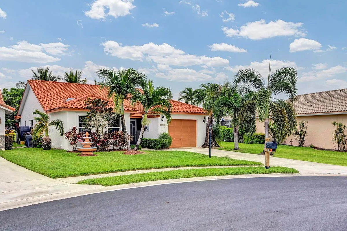 8326 Bonita Isle Drive
