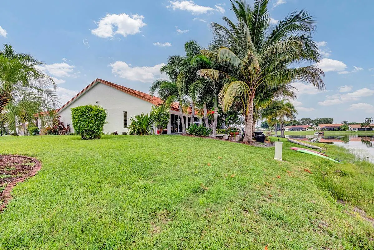 8326 Bonita Isle Drive