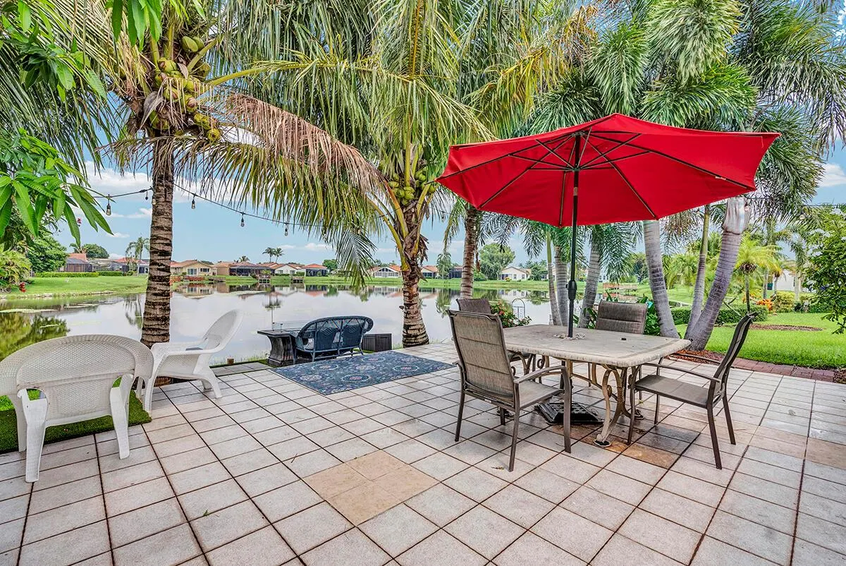 8326 Bonita Isle Drive