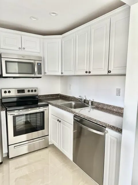251 Brighton F