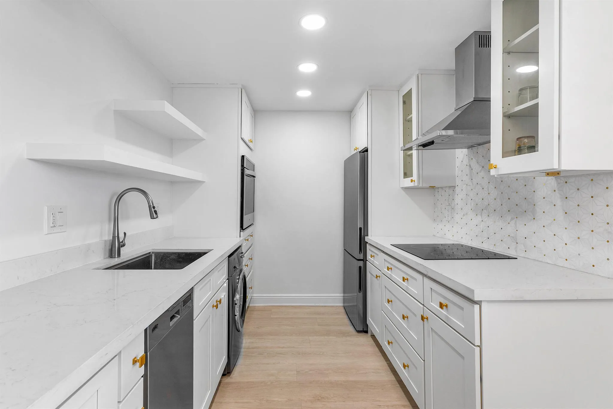 689 NE 6th Court, #4050