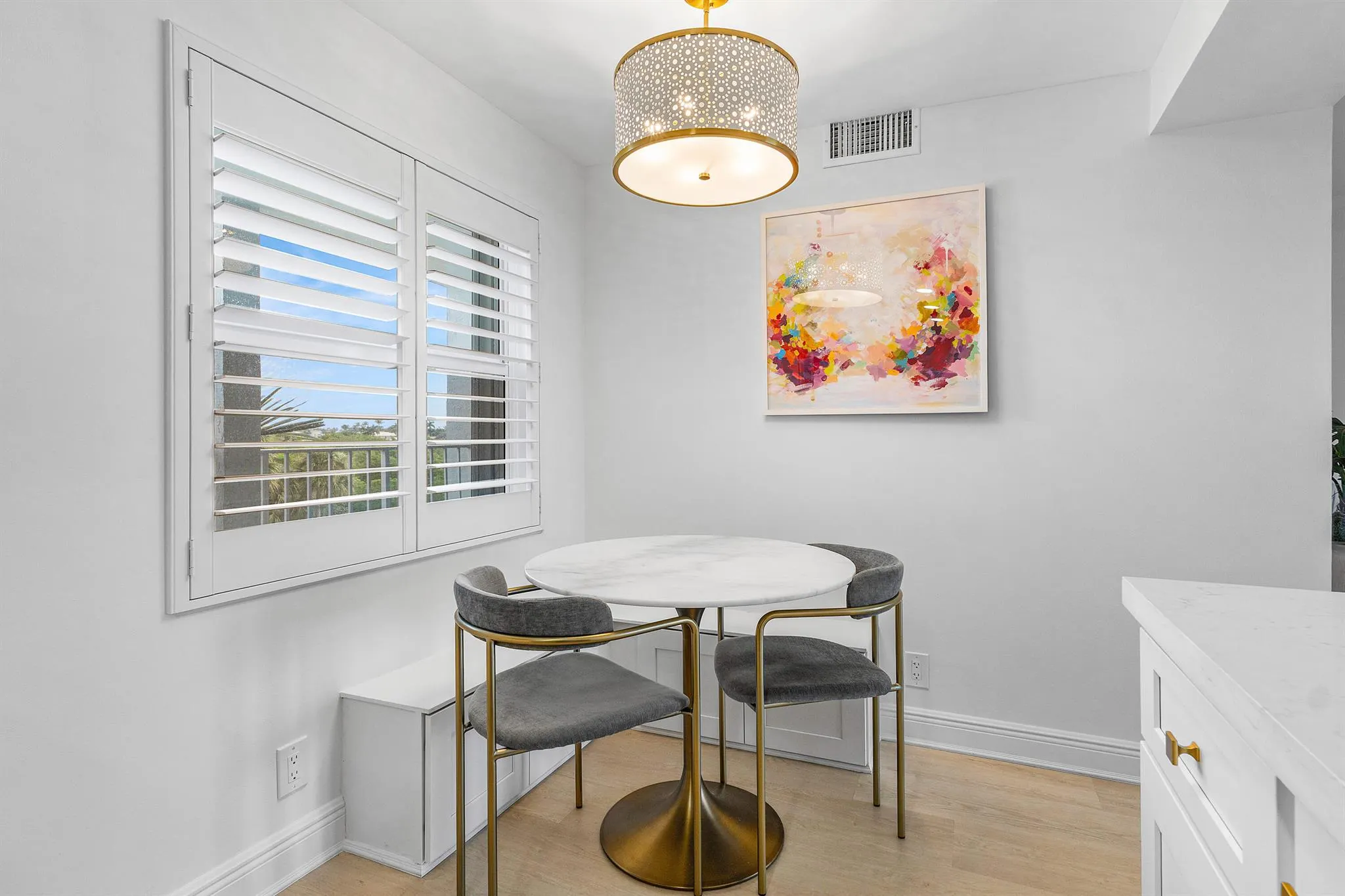 689 NE 6th Court, #4050