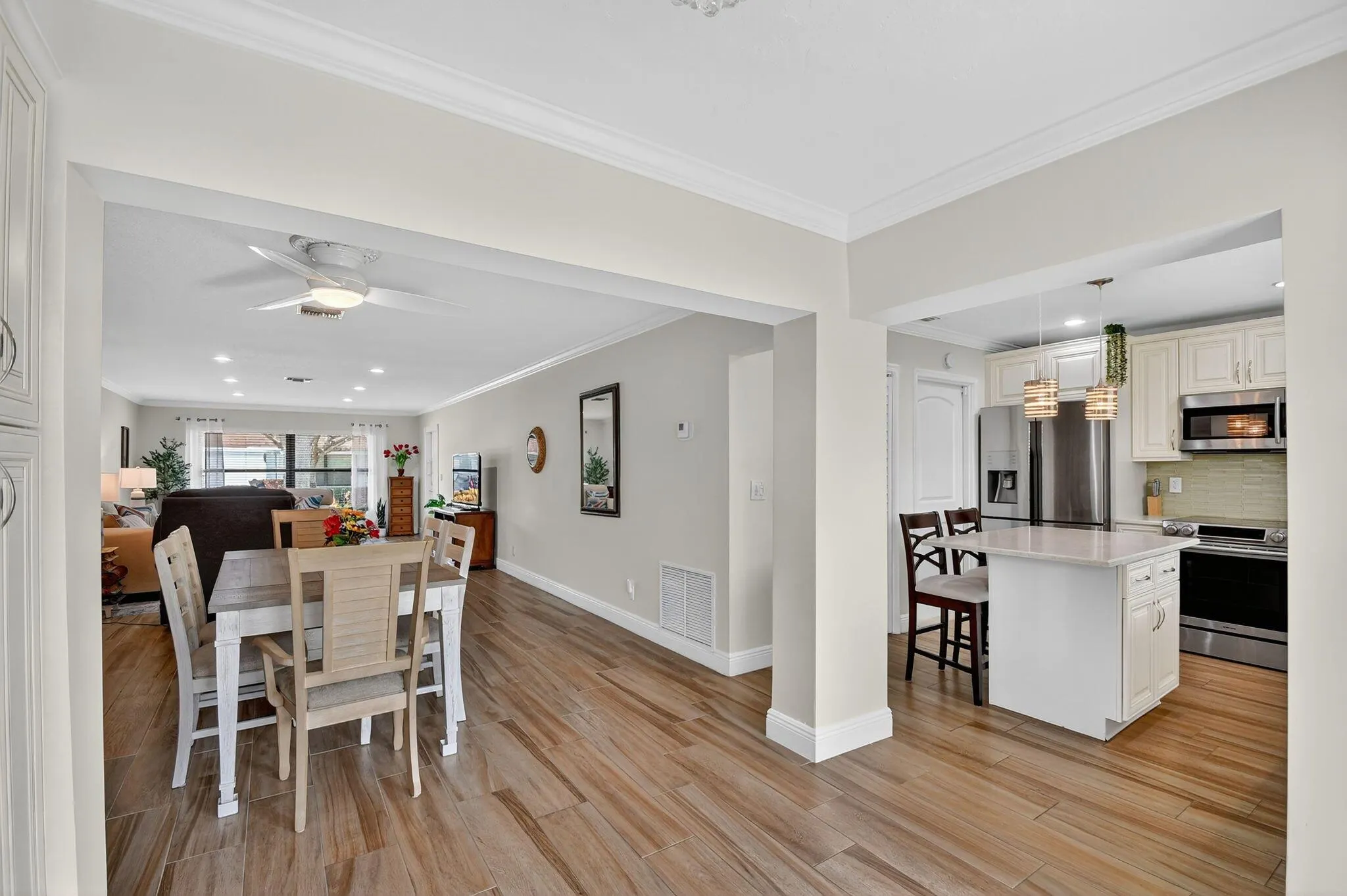 9900 Chestnut Tree Terrace, #B