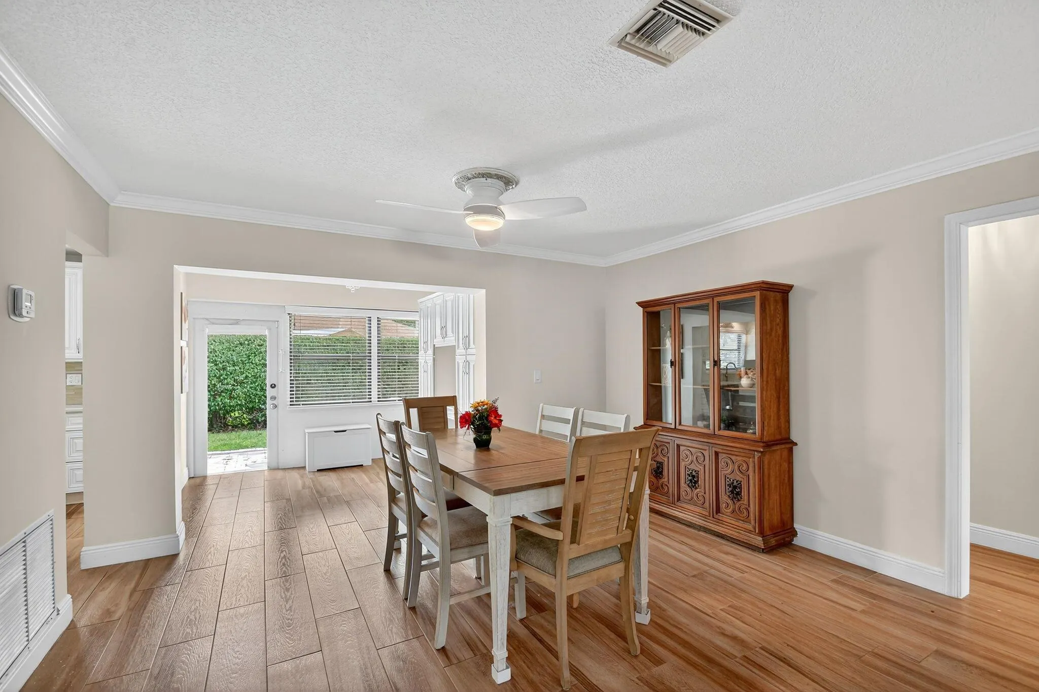 9900 Chestnut Tree Terrace, #B