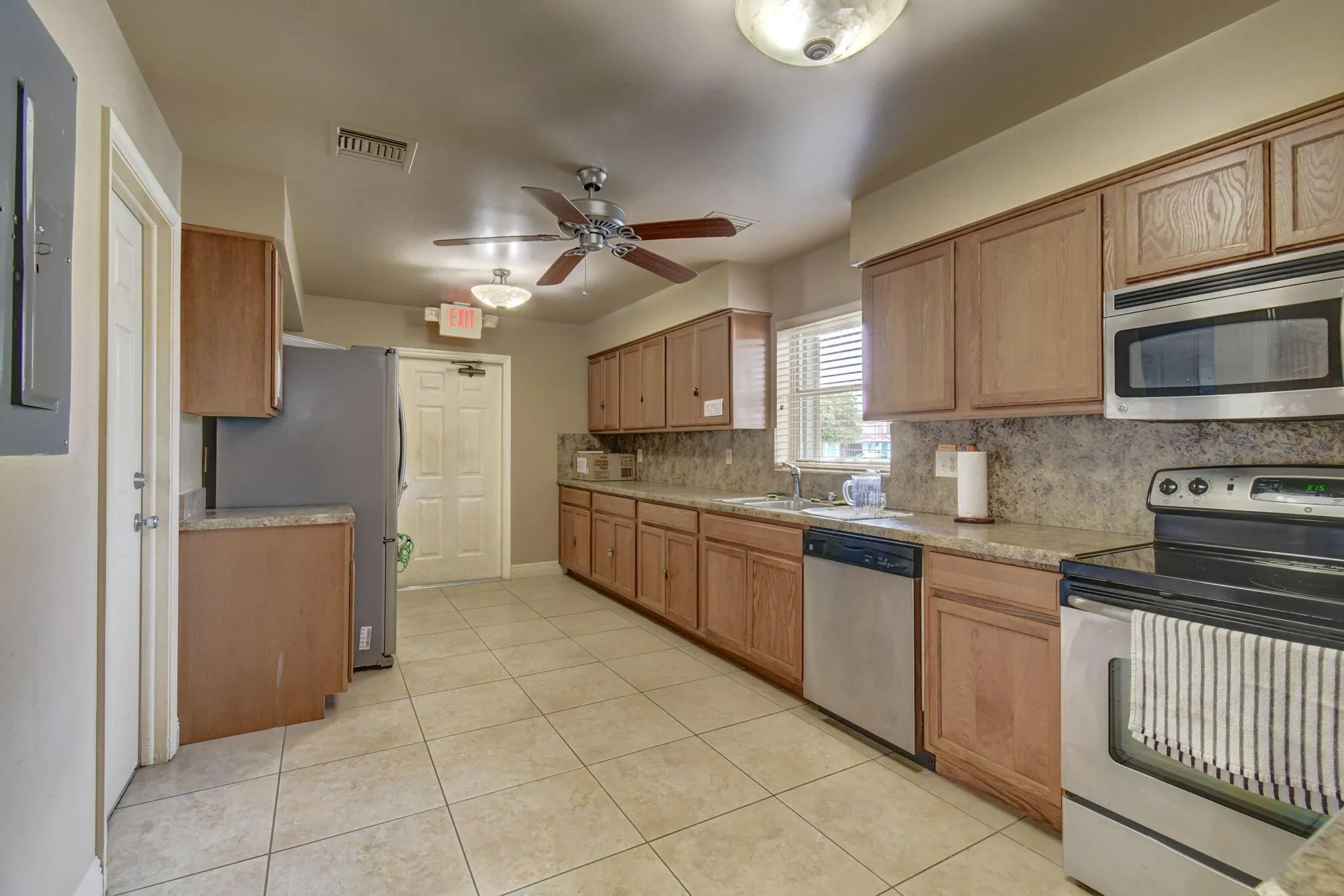 9900 Chestnut Tree Terrace, #B