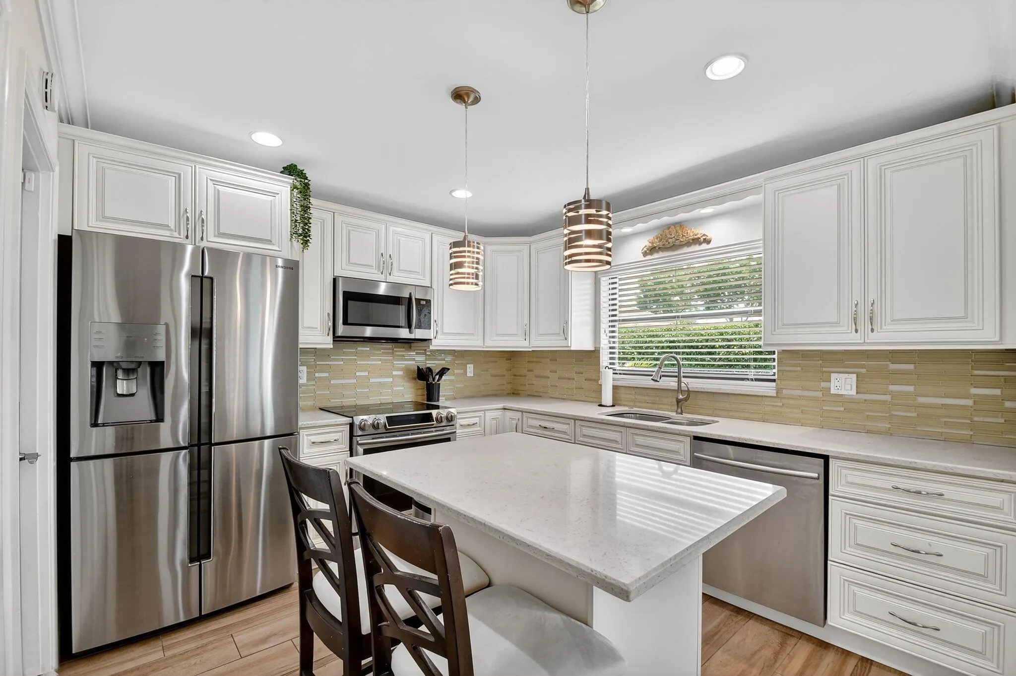 9900 Chestnut Tree Terrace, #B