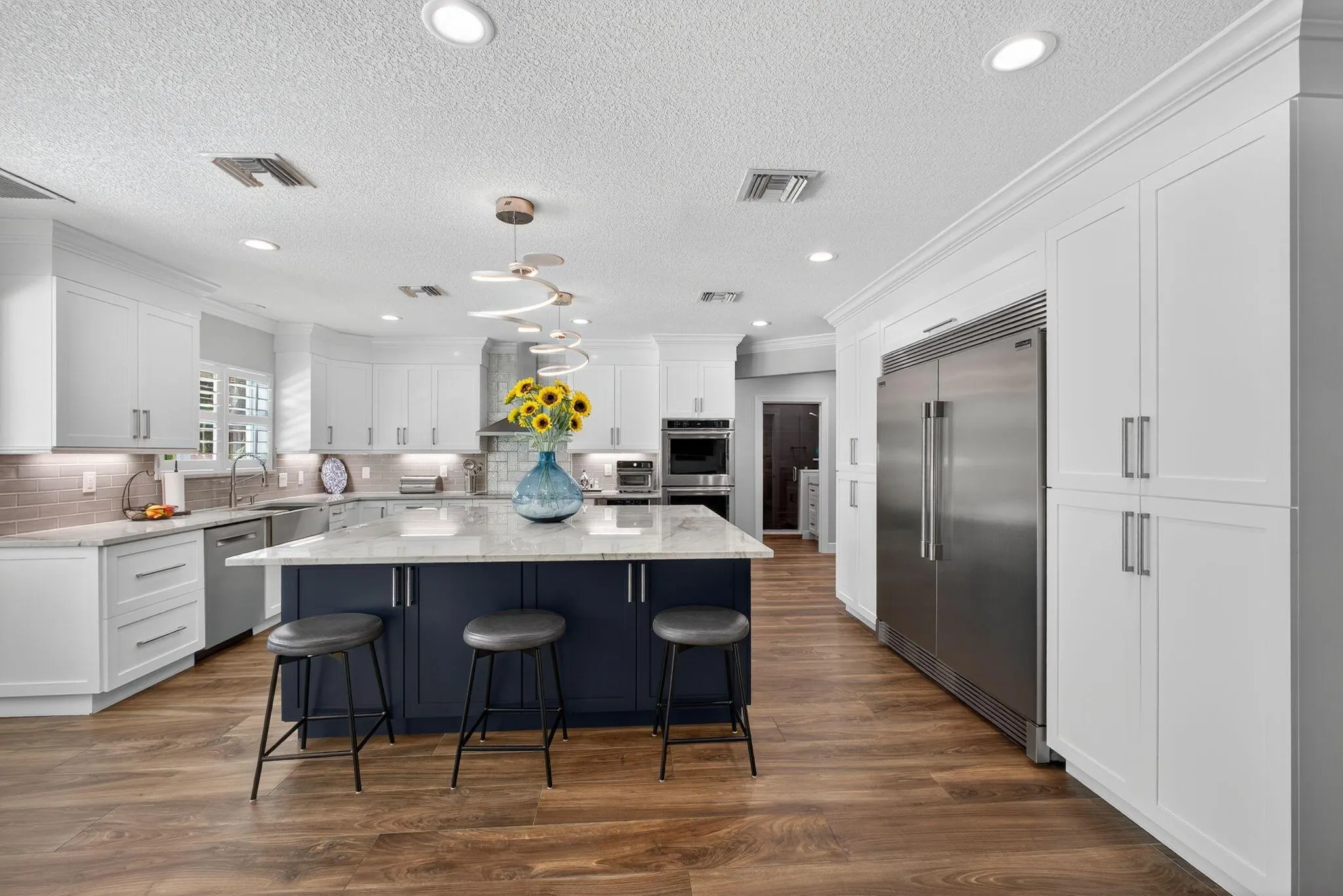4628 Square Lake Drive