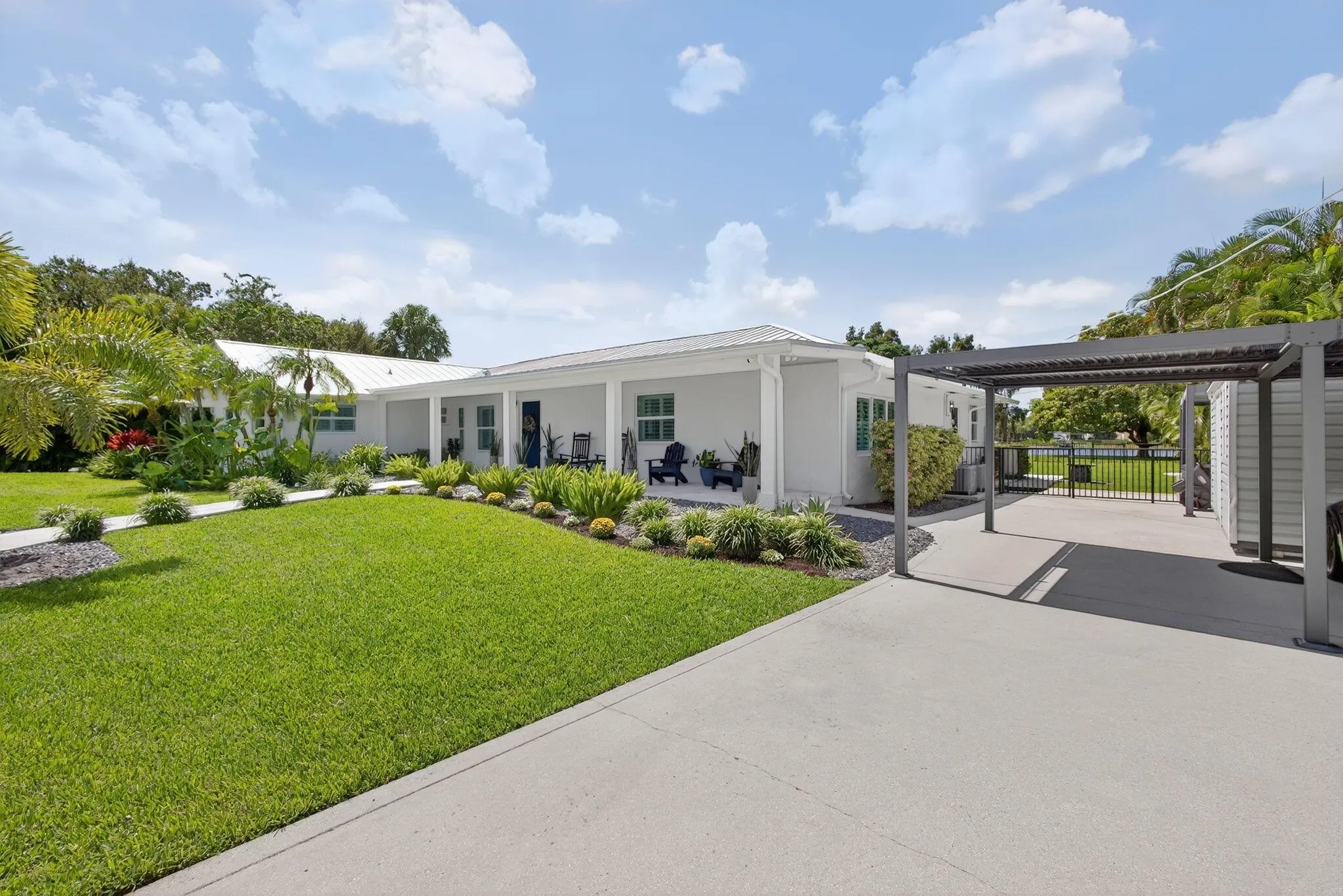4628 Square Lake Drive