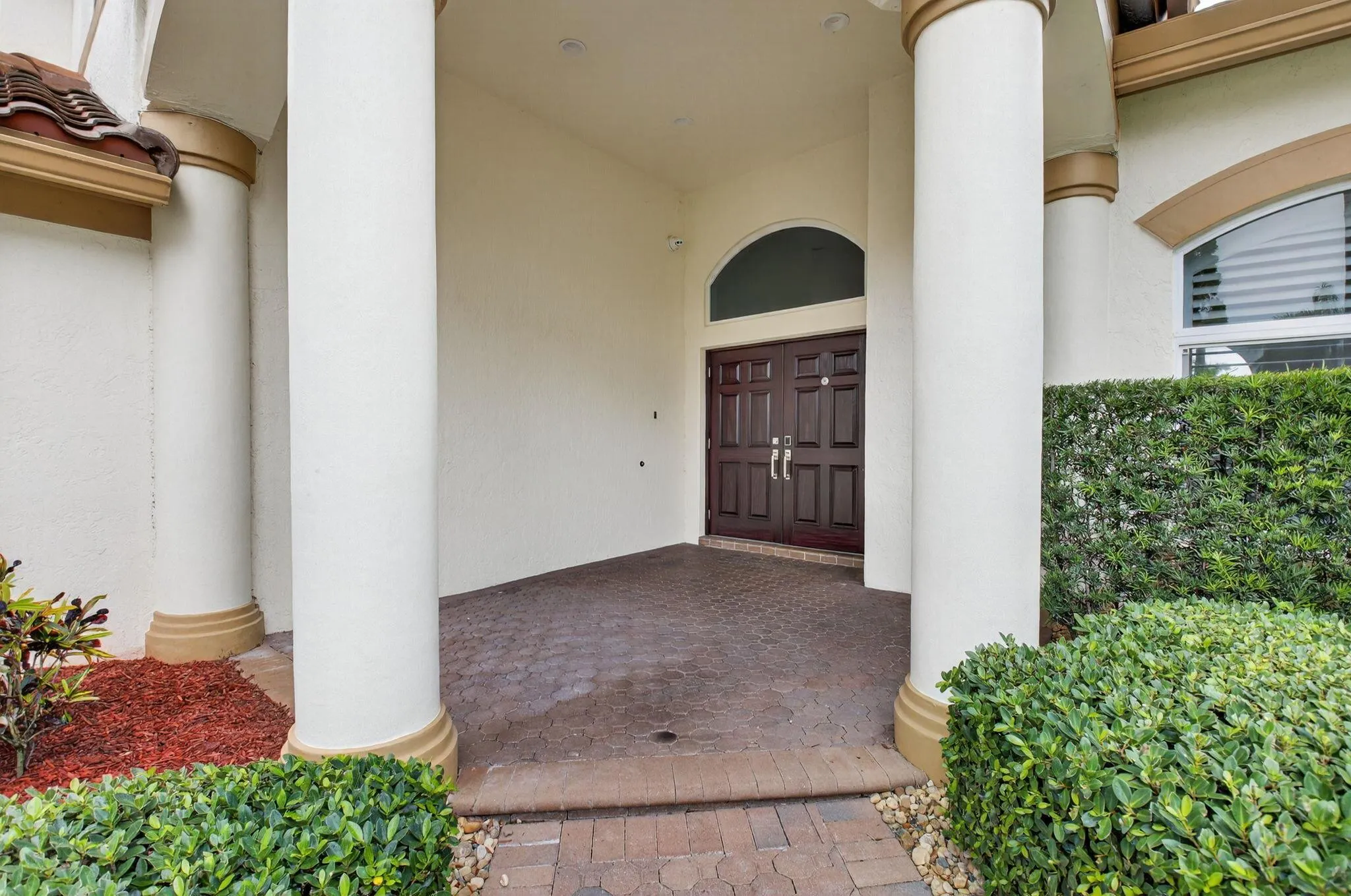 19635 Biscayne Bay Drive