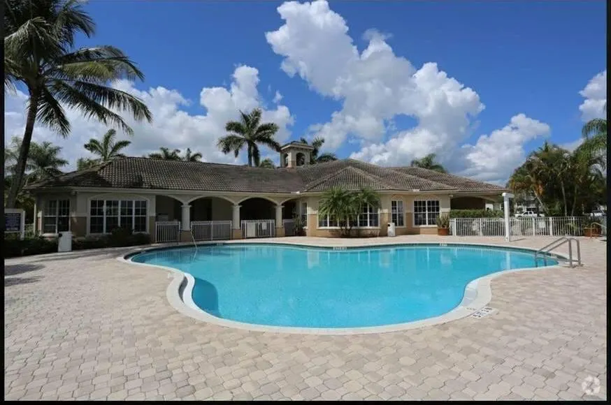 8965 Okeechobee Boulevard, #302