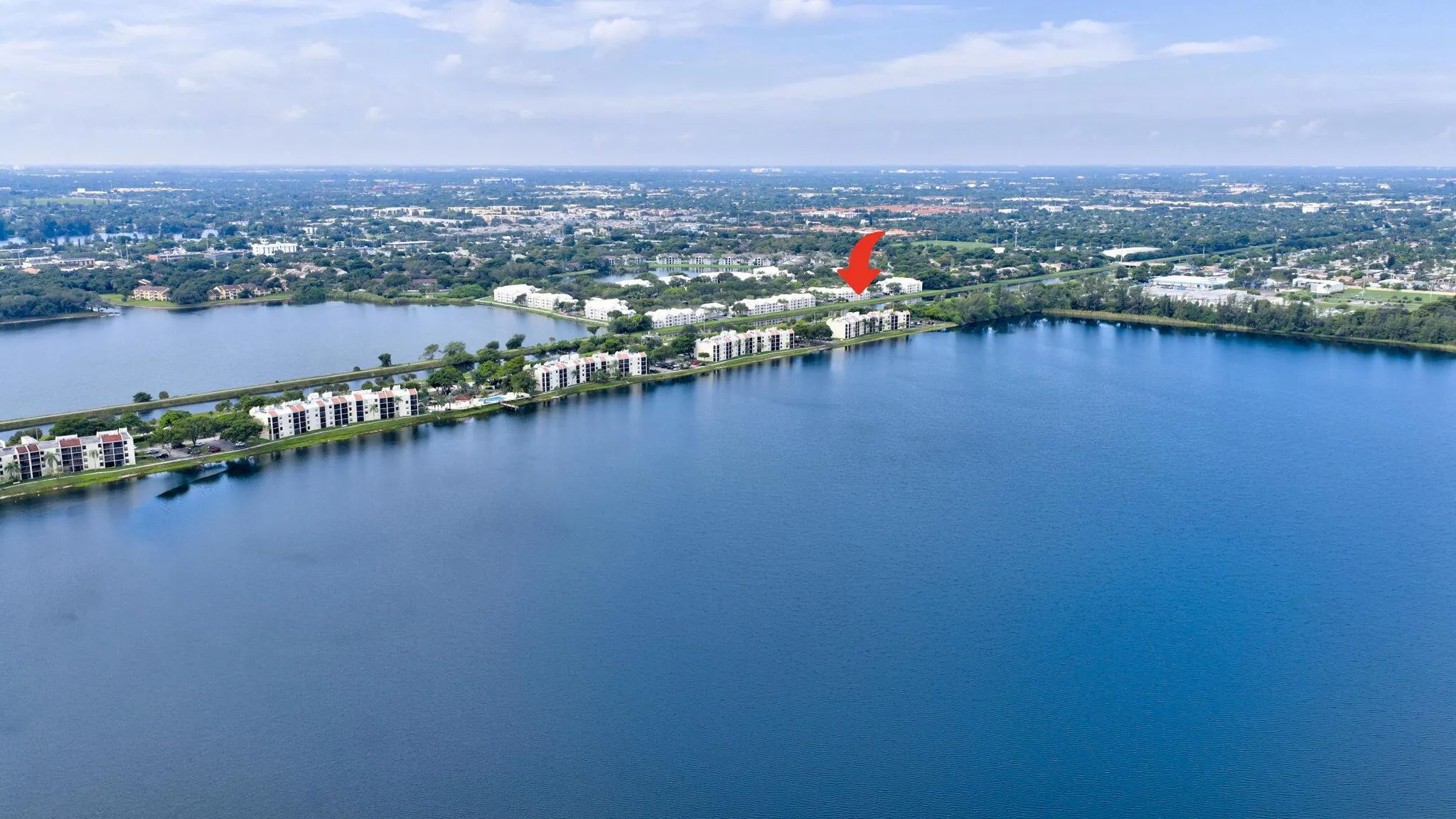 118 Lake Emerald Drive, #102