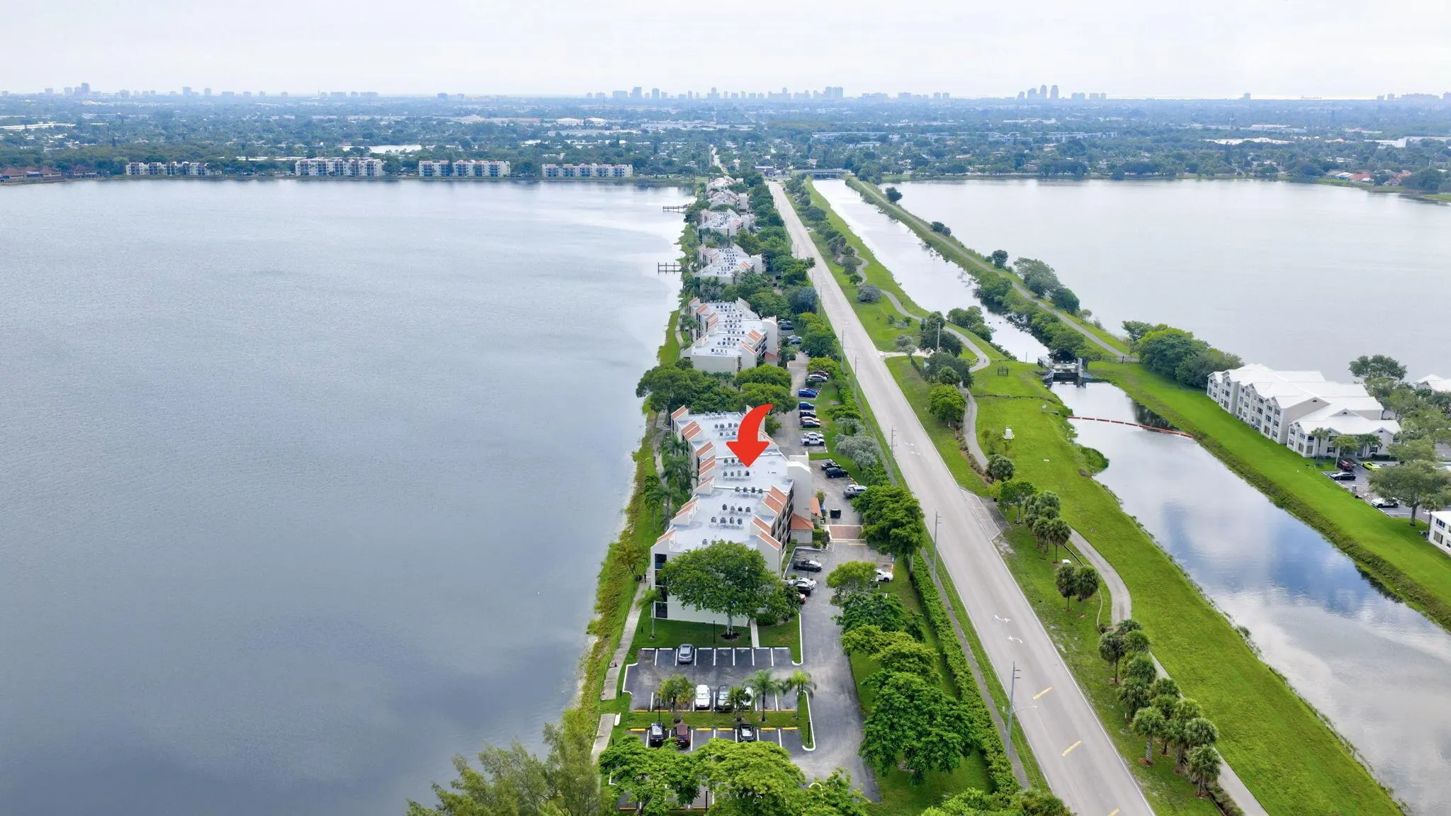 118 Lake Emerald Drive, #102