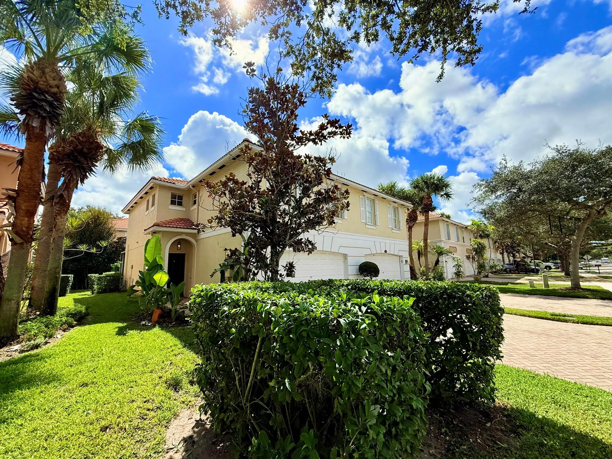 9138 Villa Palma Lane