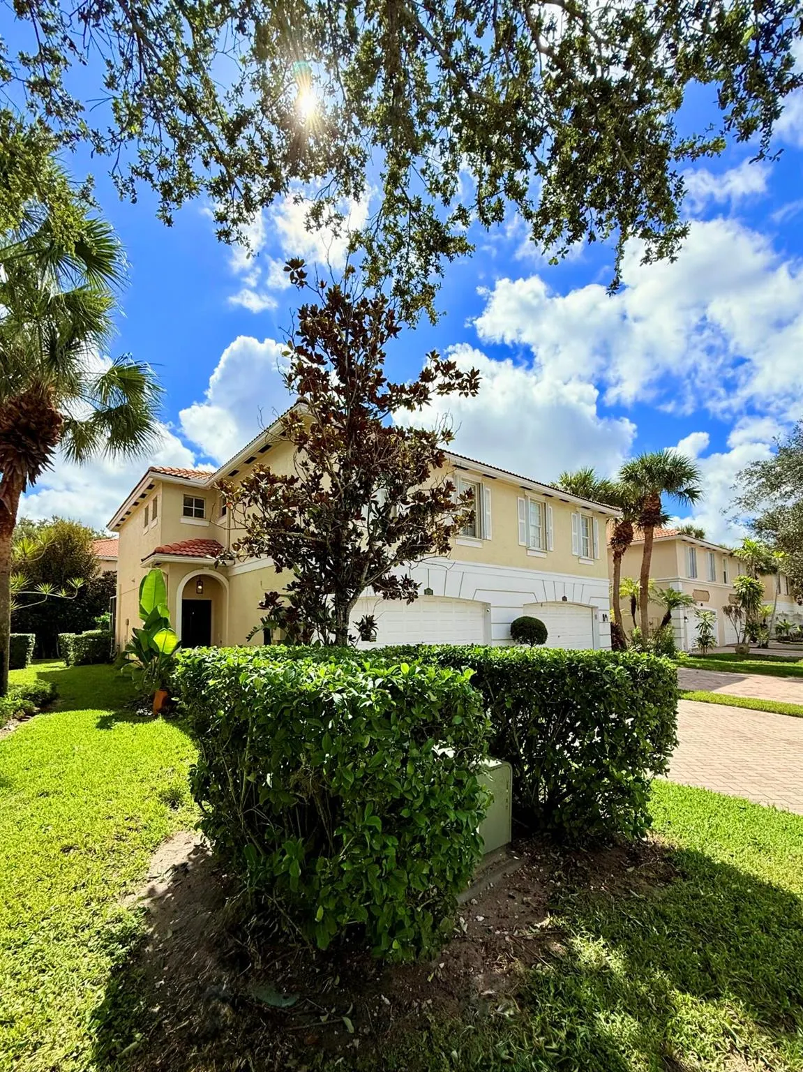 9138 Villa Palma Lane