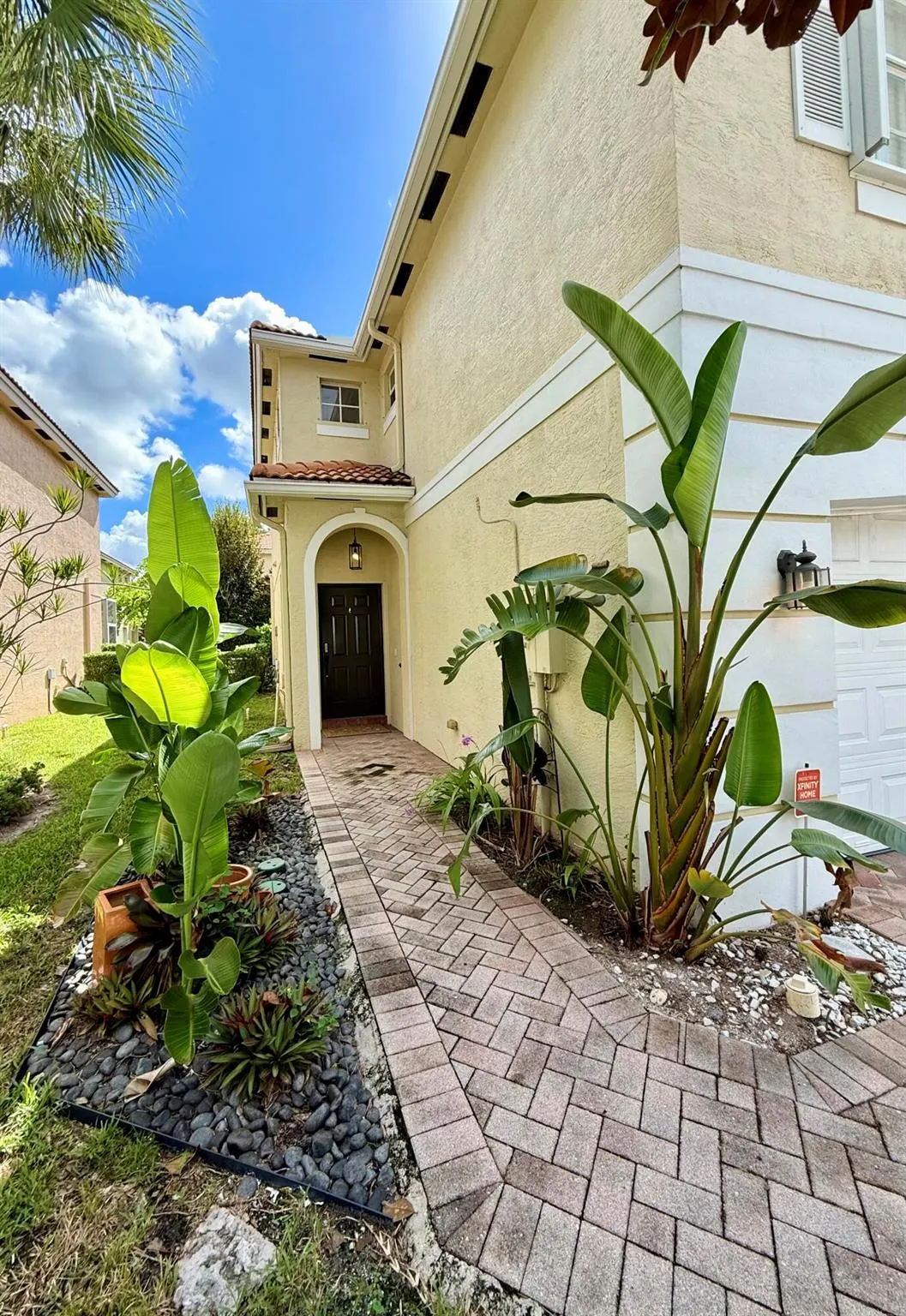 9138 Villa Palma Lane