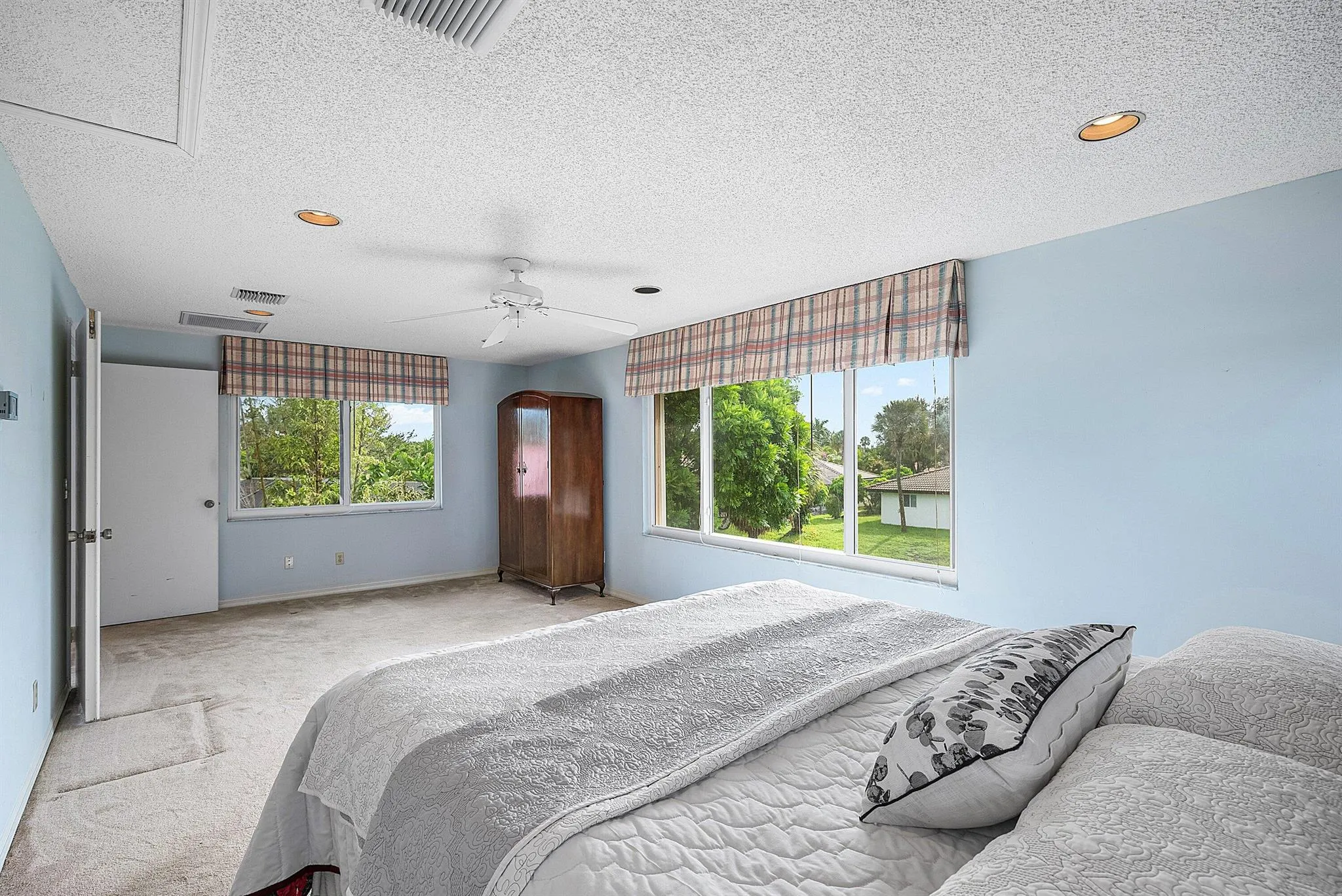 440 NW 11th Avenue