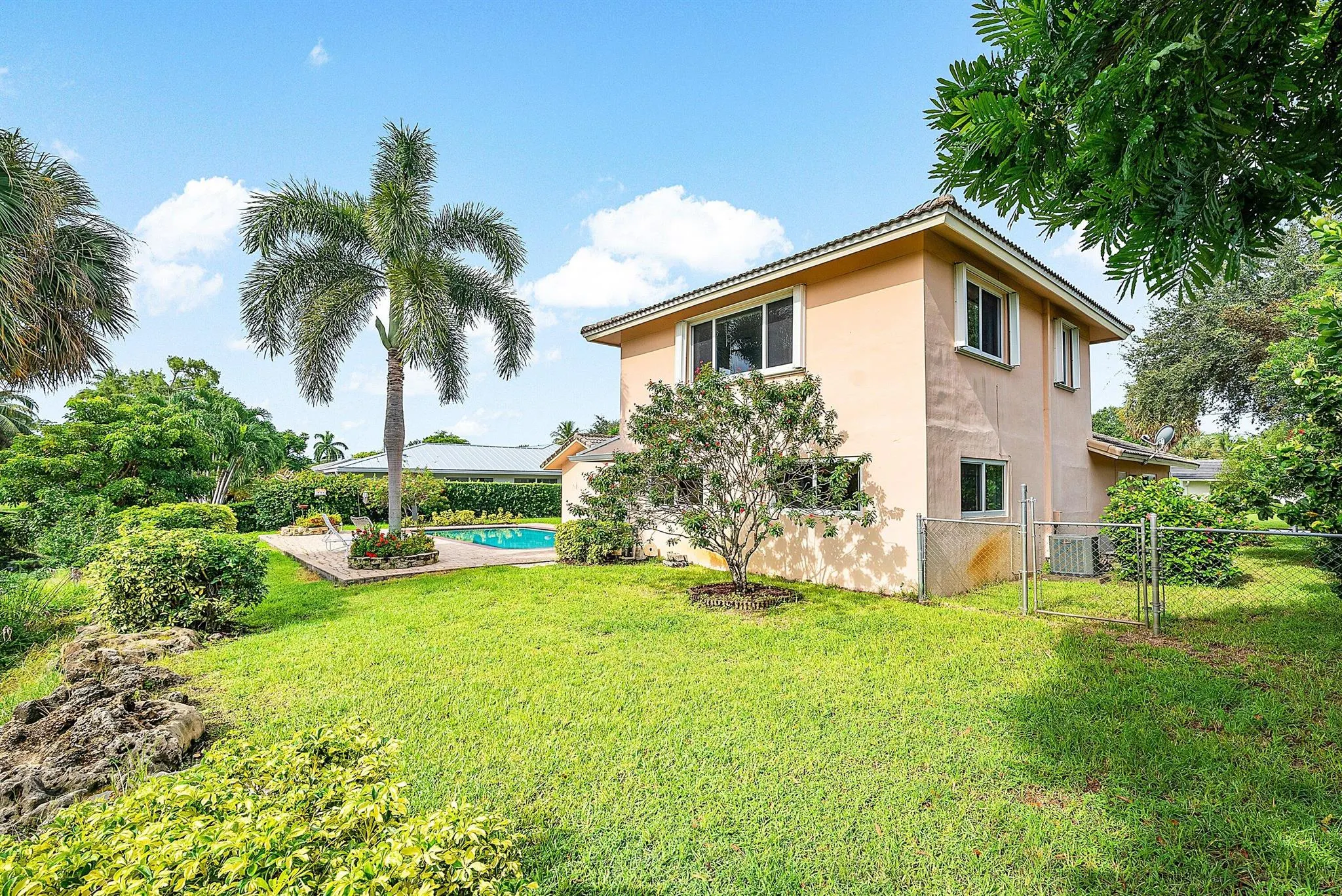 440 NW 11th Avenue